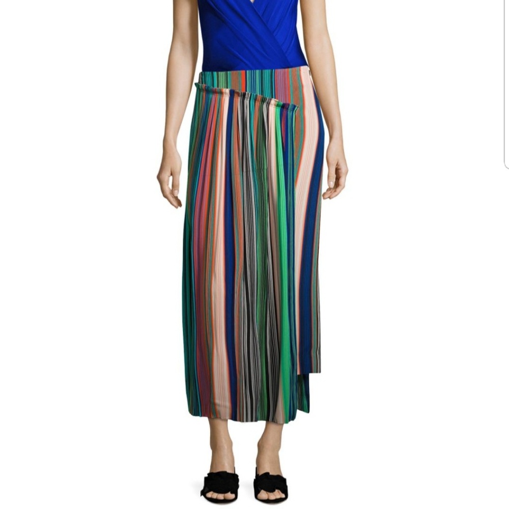 Final - NWT DVF SPRING 2018 Asymetrical skirt sz 8